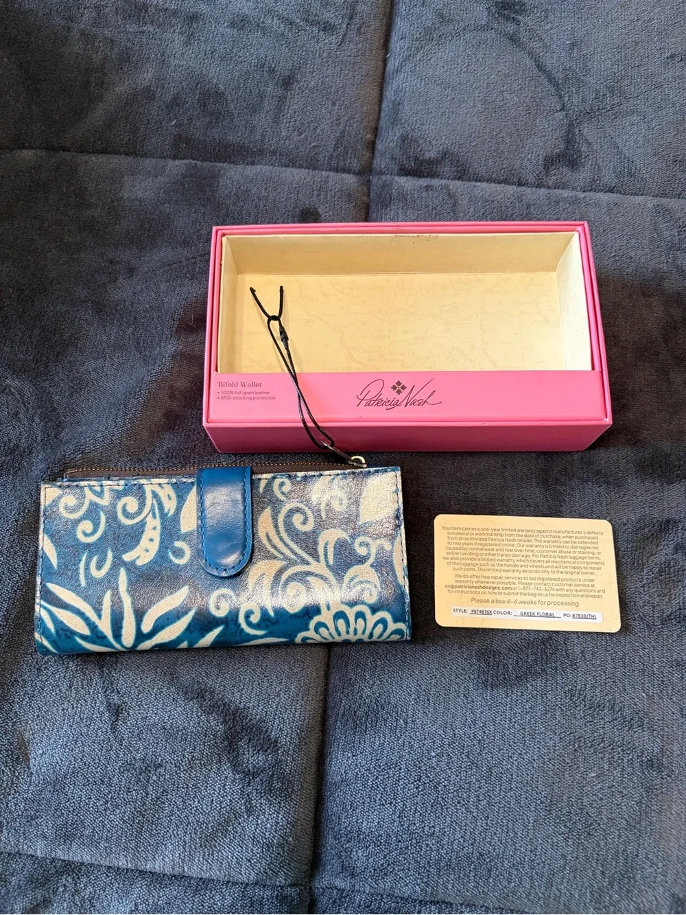 New Patricia Nash Nazari Blue Greek Floral Leather Wallet - in Box - Gift